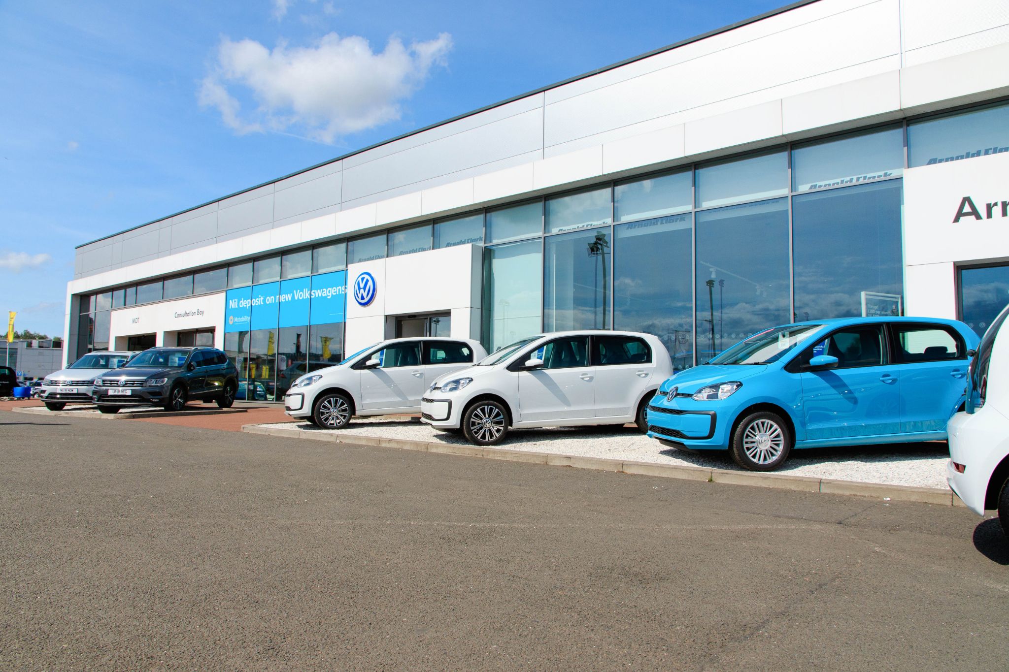 Arnold Clark Volkswagen (Linwood) Car dealership in Linwood AutoTrader